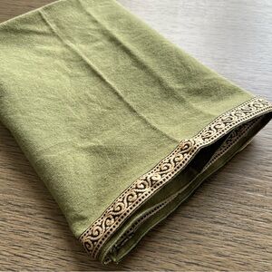 World Market (1) 100% Cotton Green Bordered Table Napkin